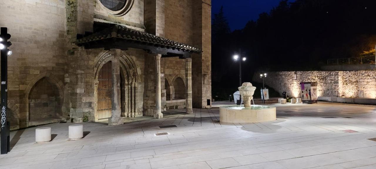 Atuaire Home Mirador De Saldana En Pleno Centro Historico Burgo Kültér fotó